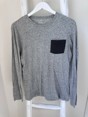 J. Crew Heather Gray Long Sleeve Tee with Dark Grey Chest Pocket Size Medium